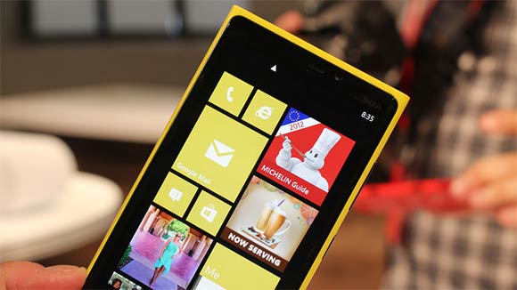 21 октября AT&T станет счастливым обладателем Nokia Lumia 920 