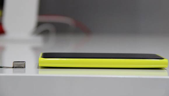 Дисплей Nokia Lumia 920 - обратная сторона медали Дисплей Nokia Lumia 920 - обратная сторона медали