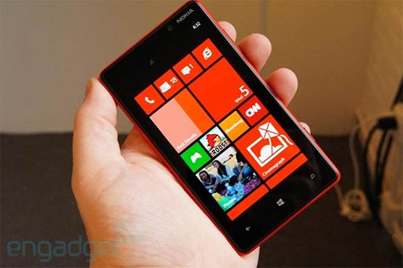 В четвертом квартале 2012 года реализовано 4,4 млн. устройств Lumia В четвертом квартале 2012 года реализовано 4,4 млн. устройств Lumia