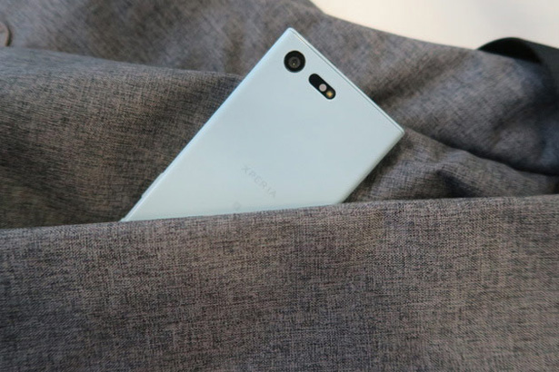 Компания Sony анонсировала новый флагман Xperia XZ