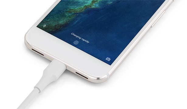 Google анонсировала свои первые смартфоны – Pixel и Pixel XL