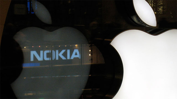 Nokia судится с Apple на предмет нарушения патентов