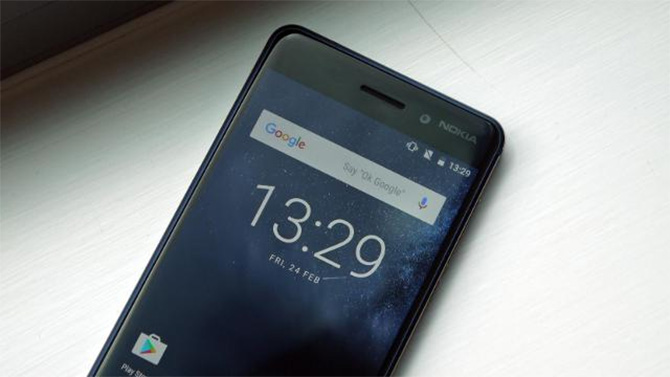 Индийский ритейлер Amazon зарегистрировал более миллиона заказов на Nokia 6