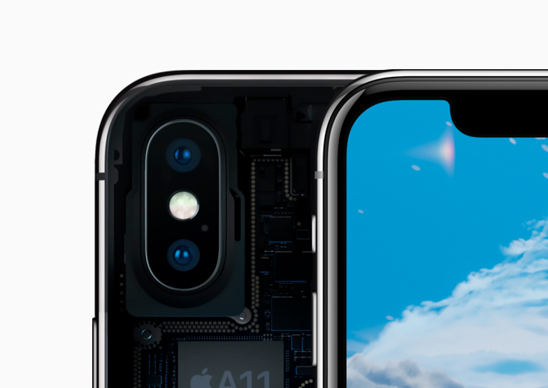 Apple официально представила iPhone X с OLED-дисплеем