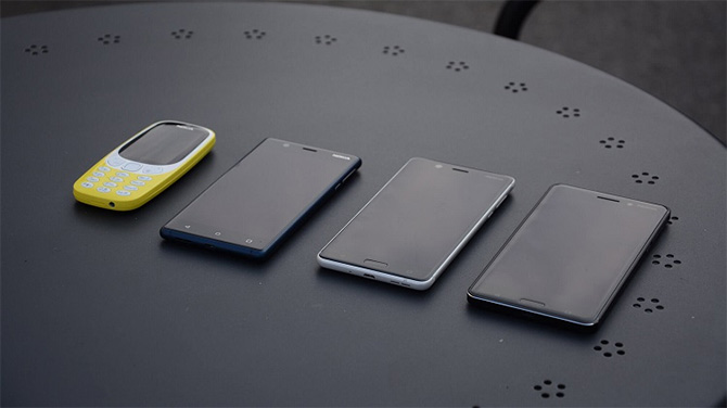 В минувшем квартале было продано Nokia-смартфонов больше, чем HTC, Sony, Google