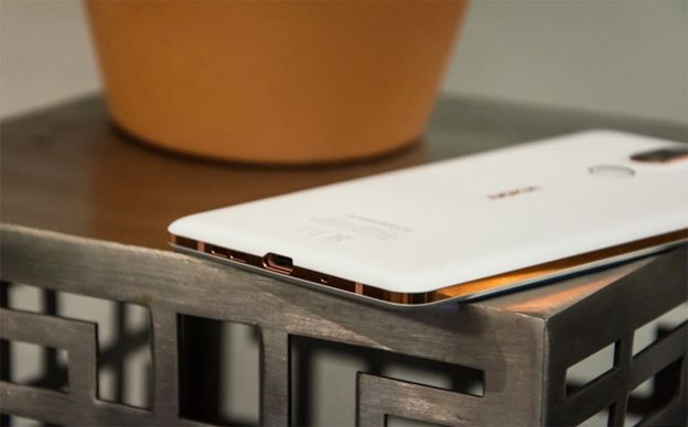 Первая партия Nokia 7 Plus была продана за 300 секунд