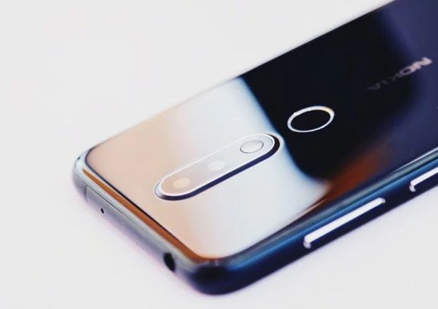 Появилась свежая порция детальных фотографий Nokia X