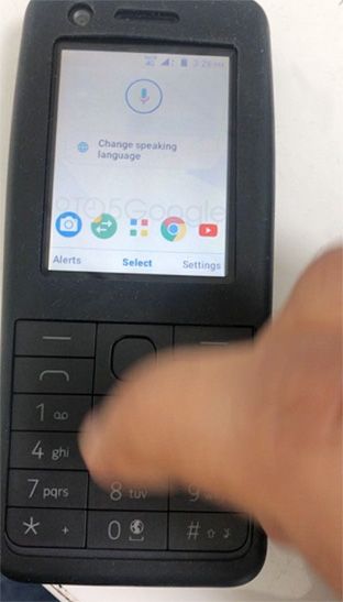 Появилась фотография прототипа кнопочной Nokia на базе Android